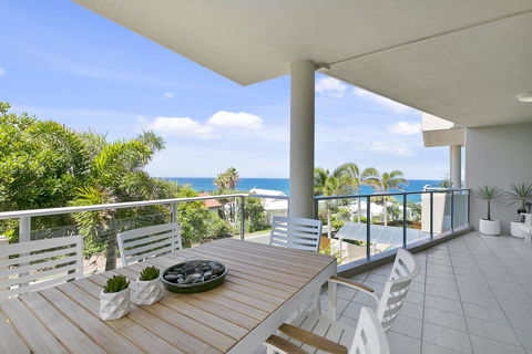 Sunny And Spacious Sunshine Beach - Accommodation Gold Coast 3