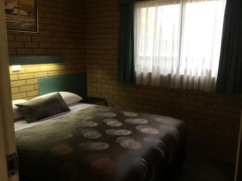 Sunrise Motel - Gold Coast 4U 3
