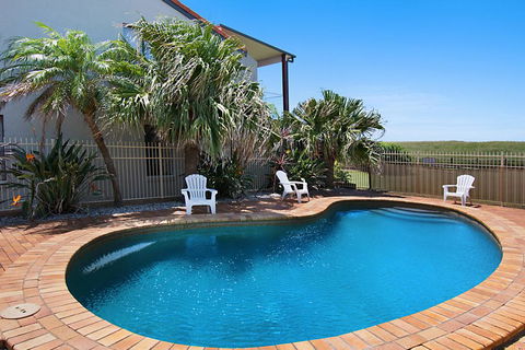 Sunrise Reef Unit 2 - Lennox Head - Gold Coast 4U 1