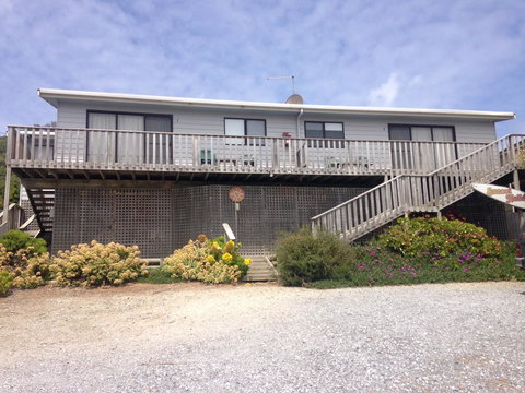 Sunset Holiday Villas - Accommodation Gold Coast 0