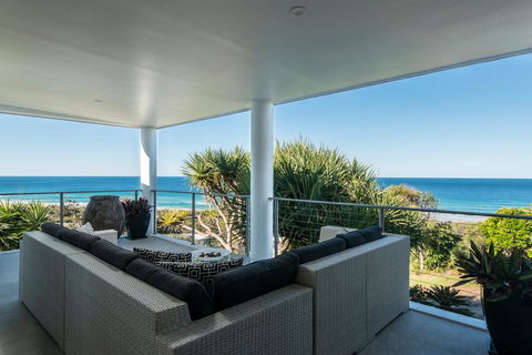 Sunshine Coast White House - Accommodation Gold Coast 0