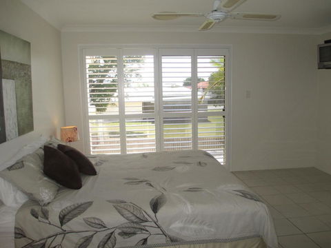 Superb Location - Hervey Bay - Accommodation Gold Coast 3