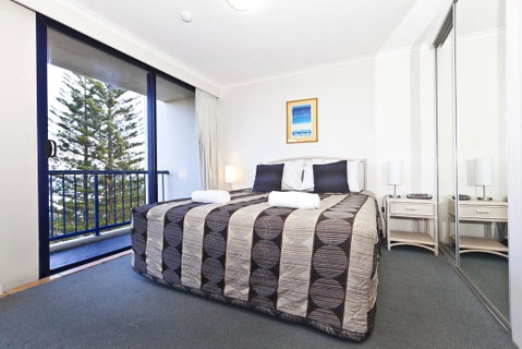 Surf Regency - Accommodation Gold Coast 2
