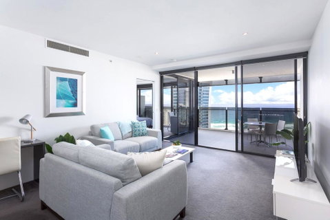 Surfers Paradise Two Bedroom Luxury Seaview Spa Apartment - Sealuxe - Accommodation Gold Coast 1