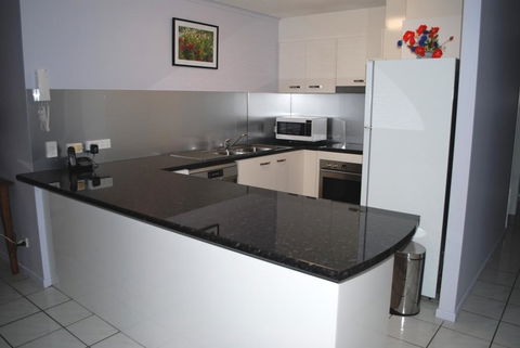 Surfside On The Beach - Accommodation Gold Coast 2