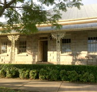 Surgeon's Cottage - Accommodation Gold Coast