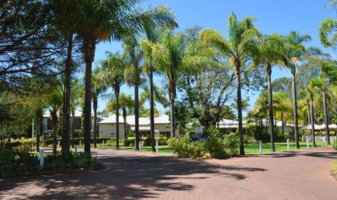 Swan Valley Oasis Resort - Accommodation Gold Coast 0