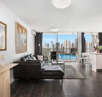 Sweeping Views of Surfers Paradise and Chevron Island