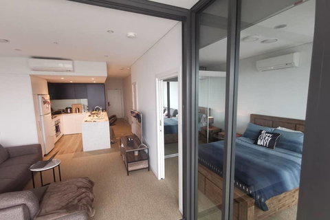 Sydney Olympic Park Luxury Apartment - Accommodation Gold Coast 0
