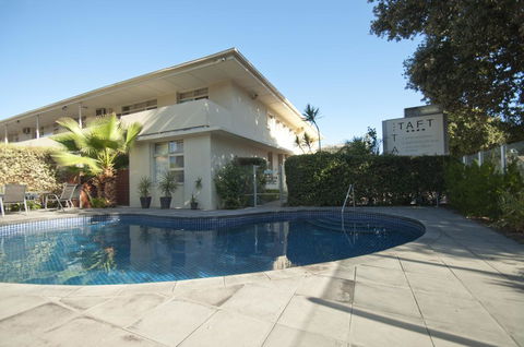 Taft Motor Inn - Accommodation Gold Coast 0