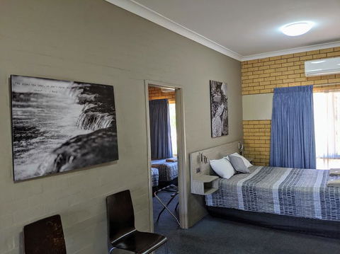 Tallarook Motor Inn - Gold Coast 4U 1