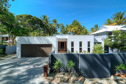 Tenterfield On Oak - Accommodation Gold Coast 3