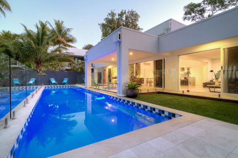 Tenterfield On Oak - Accommodation Gold Coast 1