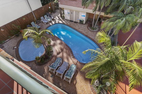 Terralong Terrace Apartments - Gold Coast 4U 1
