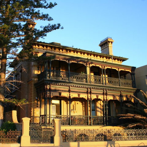 The 'Cloisters' Apartment At Albert Hall - Accommodation Gold Coast 0