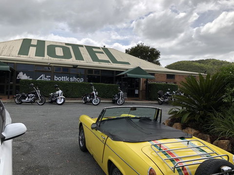 The Advancetown Hotel - Accommodation Gold Coast 1