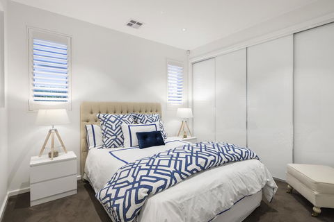 The Aston - Accommodation Gold Coast 1