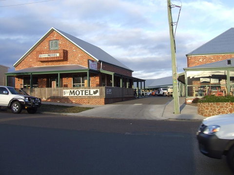 The Bakehouse Motel - Accommodation Gold Coast 0