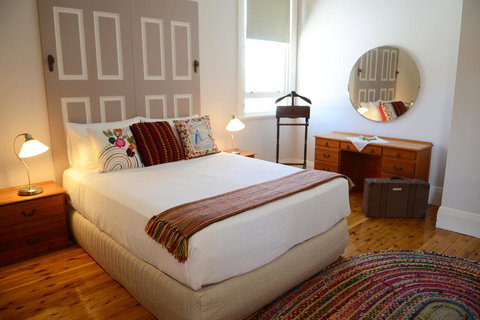 The Bank B&B West Wyalong - Accommodation Gold Coast 1