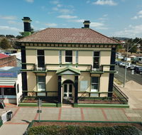 The Bank Guesthouse Glen Innes - Accommodation Gold Coast