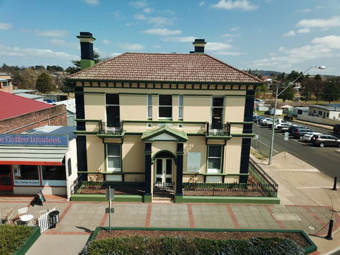 The Bank Guesthouse Glen Innes - Accommodation Gold Coast 0