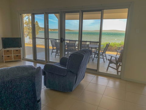 The Beach House - Gold Coast 4U 3