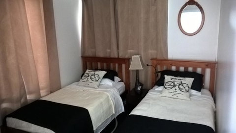Stanley-upstairs - Accommodation Gold Coast 1