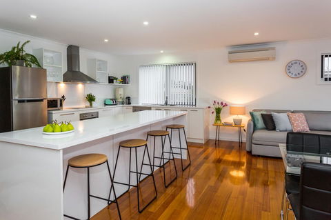 Pearl Hawley Beach - Accommodation Gold Coast 6