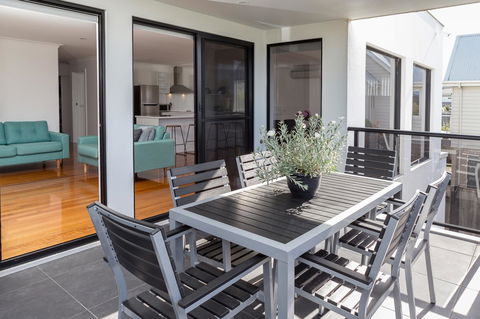 Pearl Hawley Beach - Accommodation Gold Coast 12