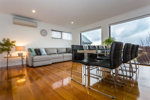 Pearl Hawley Beach - Accommodation Gold Coast 8