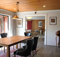 The Hobart Entrance - Accommodation Gold Coast