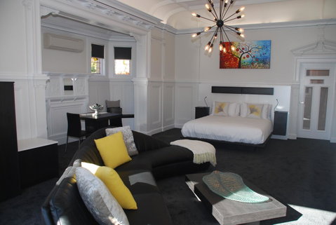 Willesden On Stoke - Accommodation Gold Coast 18