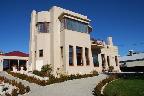Willesden On Stoke - Accommodation Gold Coast 0