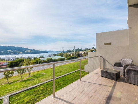 The Cove Kettering - Accommodation Gold Coast 30