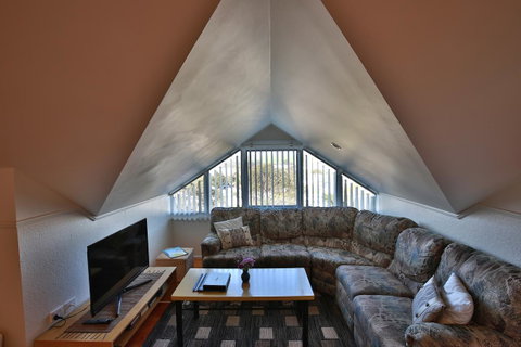 Stamps Of Stanley - Accommodation Gold Coast 5