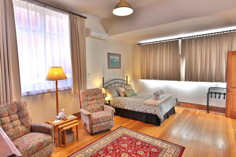 Stamps Of Stanley - Accommodation Gold Coast 15