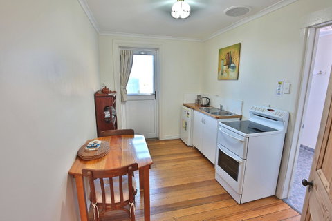 Stamps Of Stanley - Accommodation Gold Coast 17