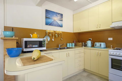 Aqua Beachfront! - Accommodation Gold Coast 17