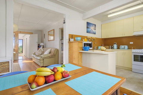 Aqua Beachfront! - Accommodation Gold Coast 5