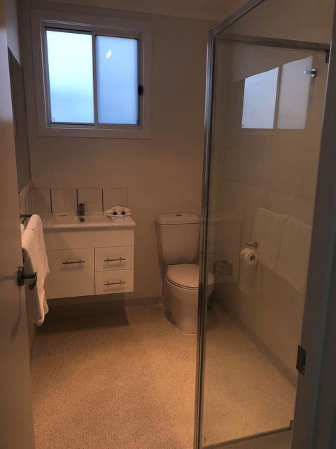 Orford Blue Waters Hotel - Gold Coast 4U 31