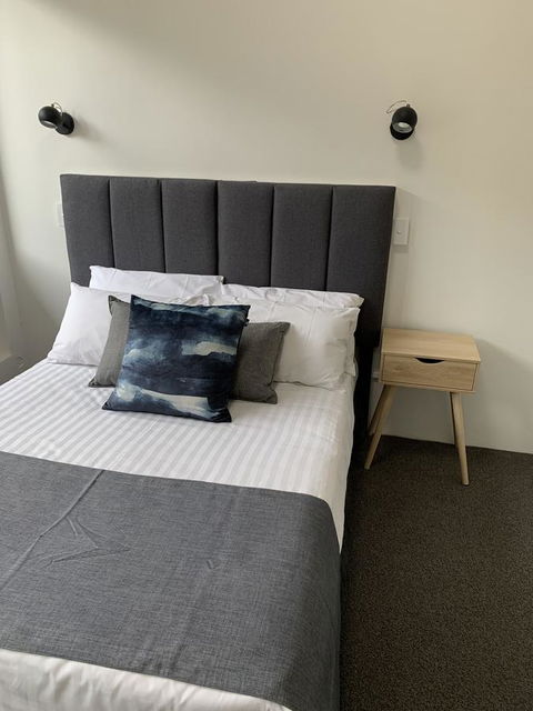Orford Blue Waters Hotel - Gold Coast 4U 8