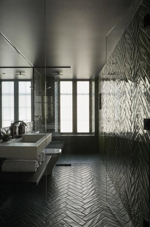 Moss Hotel - Accommodation Gold Coast 15