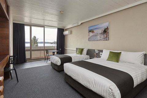 Bayside Hotel - Accommodation Gold Coast 19