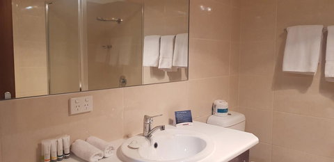 Bayside Hotel - Accommodation Gold Coast 6