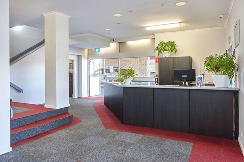 Bayside Hotel - Accommodation Gold Coast 12