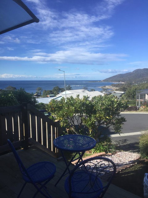 Bicheno Bell - 1 Gold Coast 5