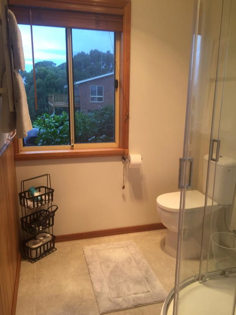 Bicheno Bell - 1 Gold Coast 2