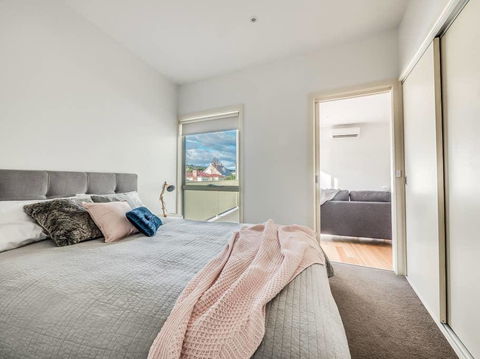 Marina View Apartment - Accommodation Gold Coast 12
