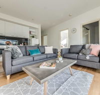 Marina View Apartment - Accommodation Gold Coast