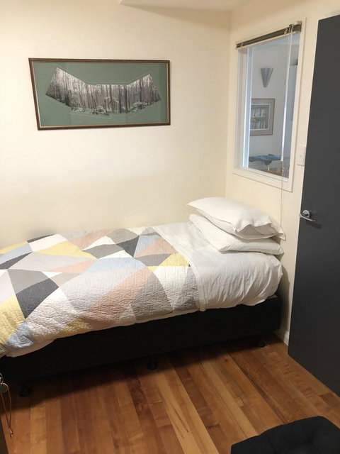 Beachside Taroona With Spa - Accommodation Gold Coast 13